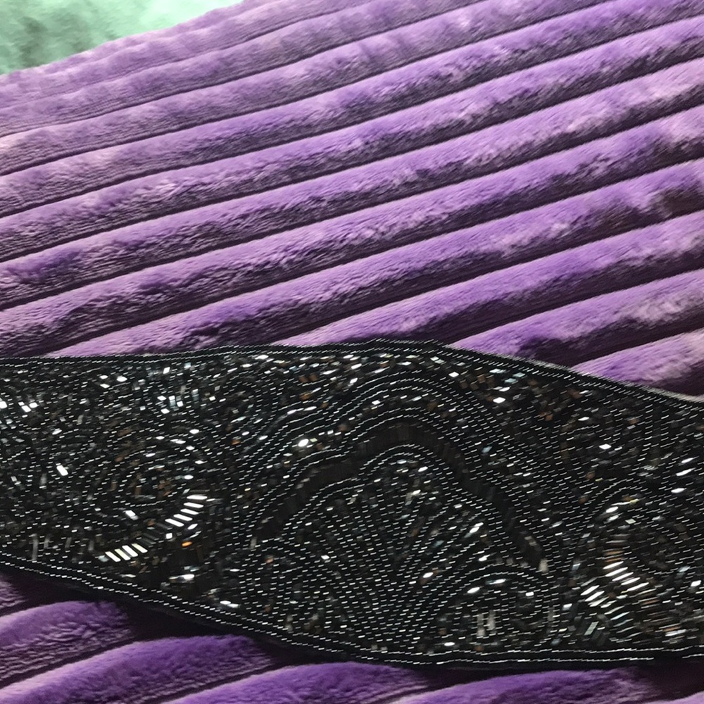 Vintage ‘80s Lustrously Hand-Beaded Belt